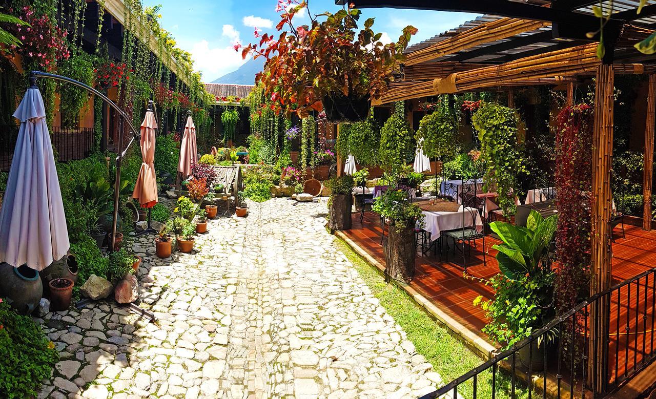 Hotel Eterna Primavera Antigua Hotel 3*