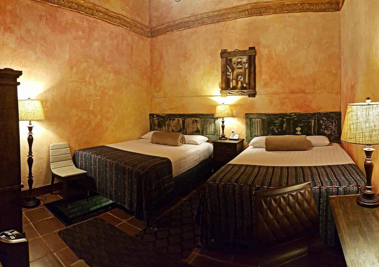 Hotel Eterna Primavera Antigua 3*