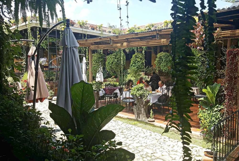 Hotel Eterna Primavera Antigua