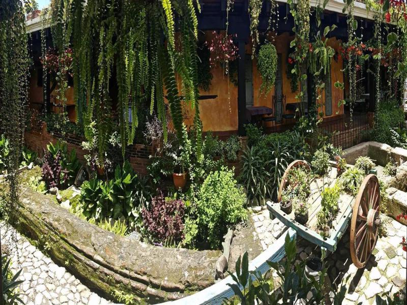 Hotel Eterna Primavera